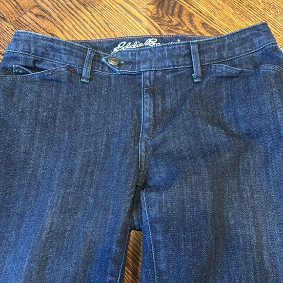 Eddie Bauer Women’s 6 Curvy Trouser Flare Denim Jean Dark Wash Specially Dyed - Picture 2 of 8